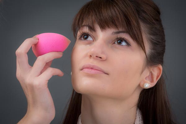 Tuto-Maquillage-Realiser-Teint-0012